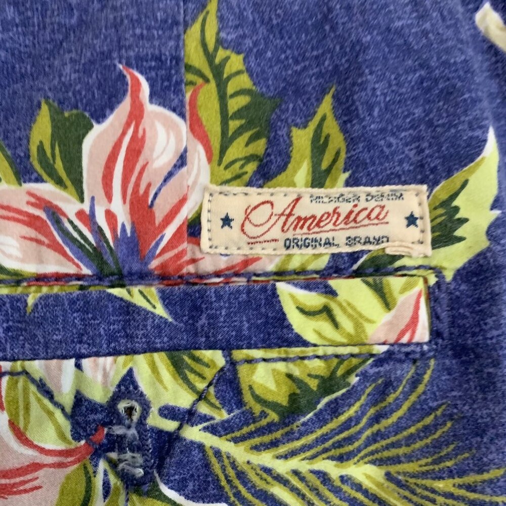 Vintage Tommy Hilfiger Blue Floral Tropical Denim Womens 26 Shorts Resort Travel - Picture 9 of 13
